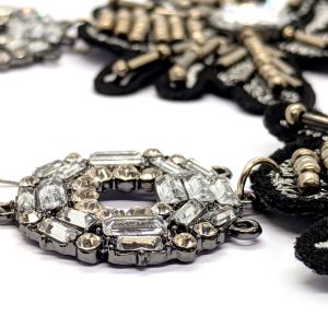 Glitz and Glam Bee - Image 3