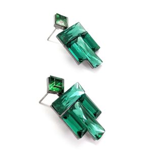 Green crystal stud earrings - Image 1